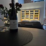 Przytulna Kawalerka W Kamienicy
