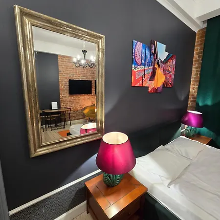 公寓 Przytulna Kawalerka W Kamienicy